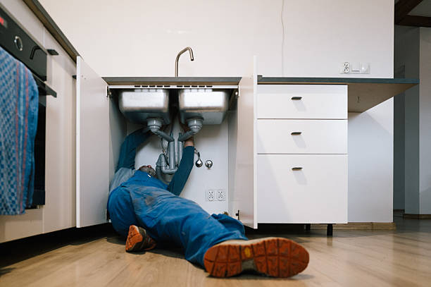 Professional Leak Detection technician working in Sunbury, OH